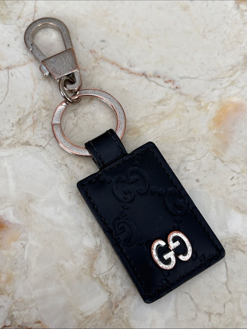 Gucci Guccissima GG Monogram Leather Keychain / Bag Charm – Black